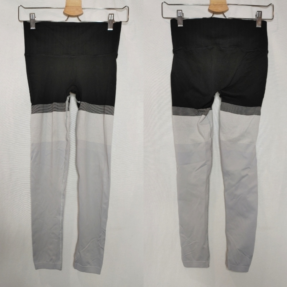 Athleta Intarsia Seamless High-Rise Knit Legging Stripe Colorblock Black Gray XS